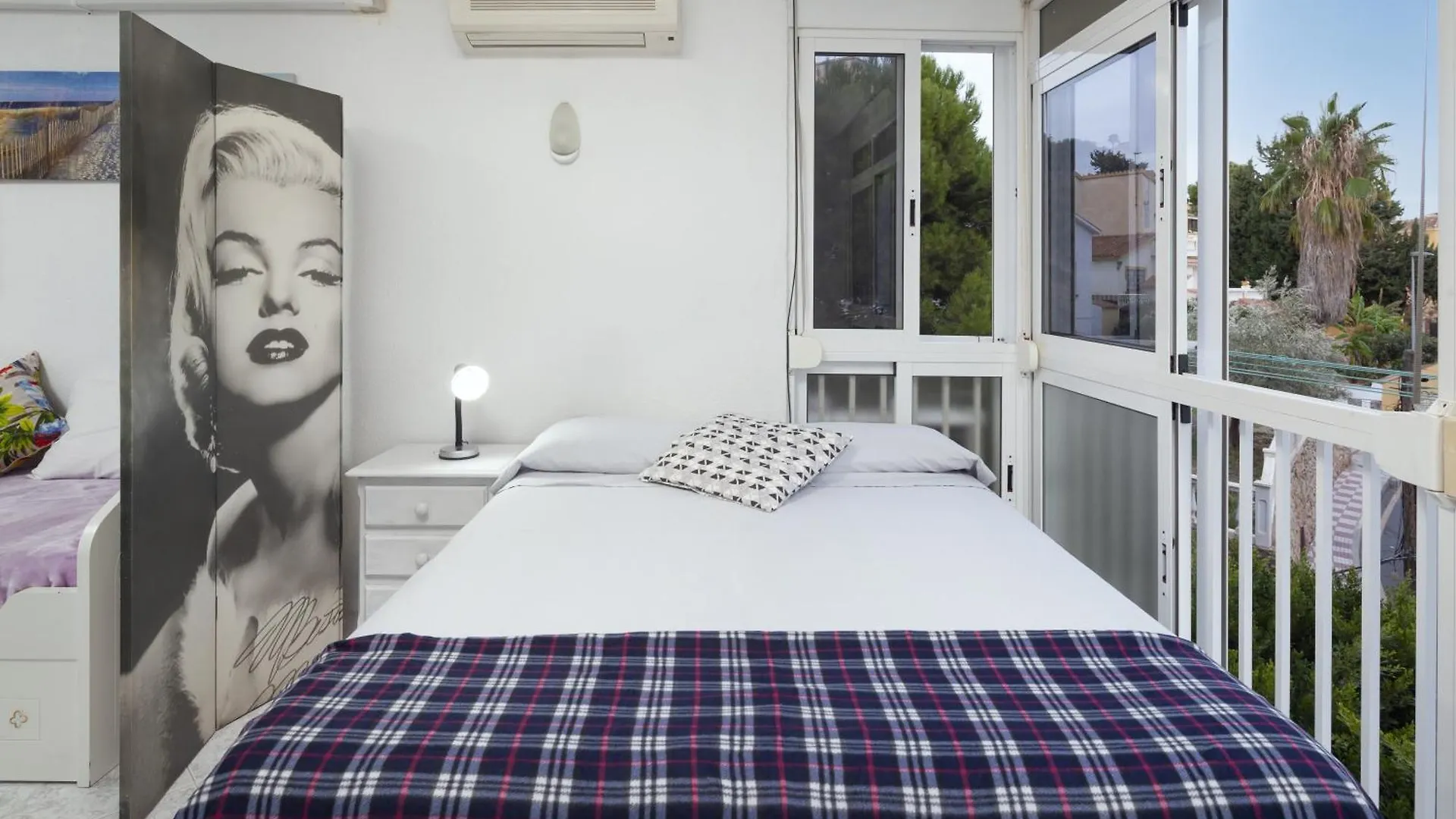 Estudio Con Piscina La Cala Del Moral